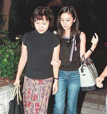 天王嫂朱丽倩25载爱情风雨 从夜店达人变淑女(多图)