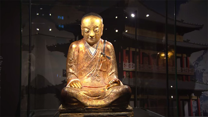 千年佛像内藏打坐和尚”名叫章六全生活于1100年