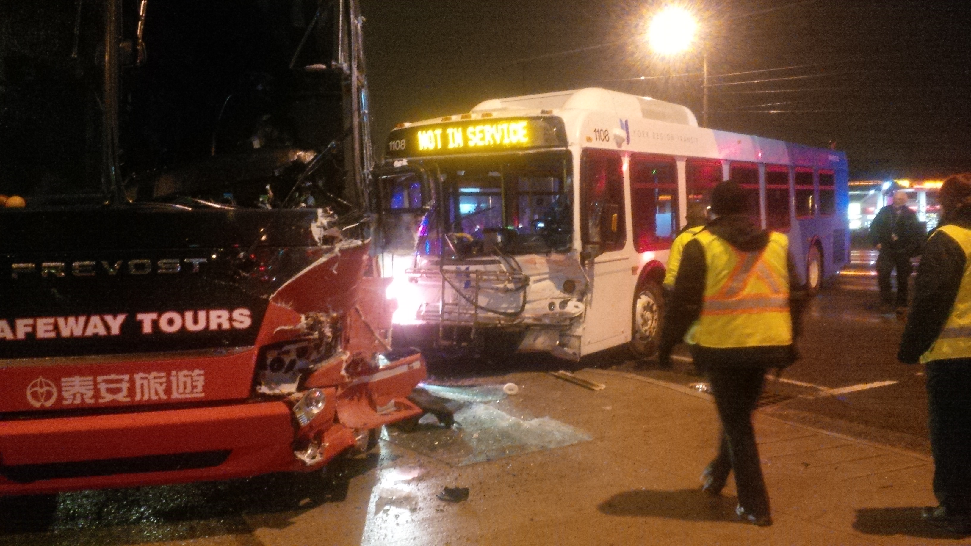 A crash at Yonge Street and Highway 7 sent six people to hospital on Nov. 25, 2016. CITYNEWS/Mehrdad Nazarahari 