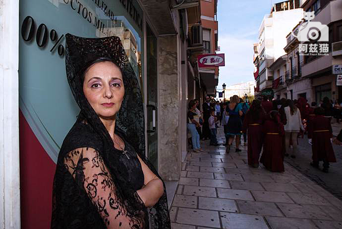 【西班牙】迷人的“圣周”女郎