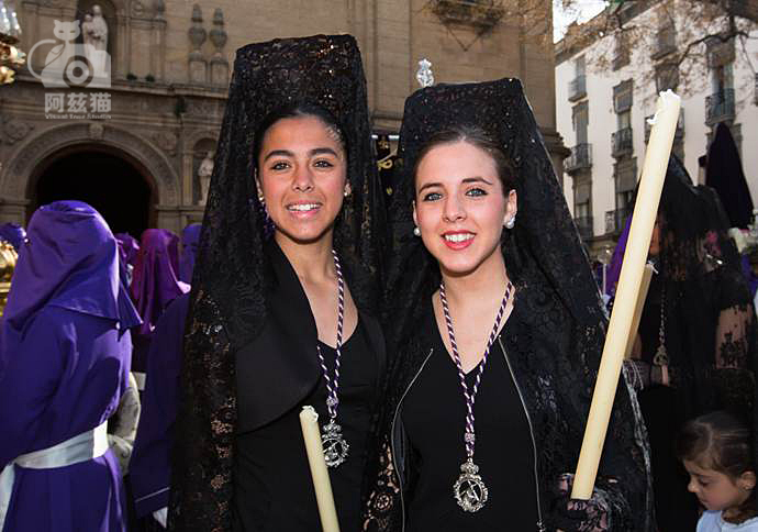 【西班牙】迷人的“圣周”女郎