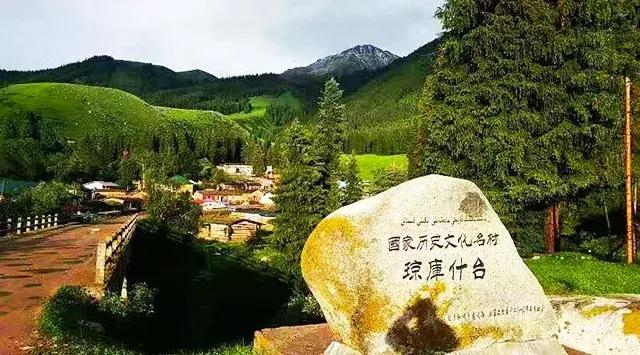 才发现吃了十多年的烤串都白吃了！走，带你见识真正的新疆烤串