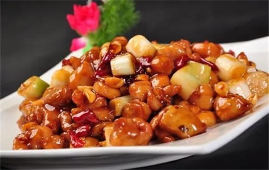 “宫保鸡丁”和“宫爆鸡丁”，究竟是不是同一道菜？