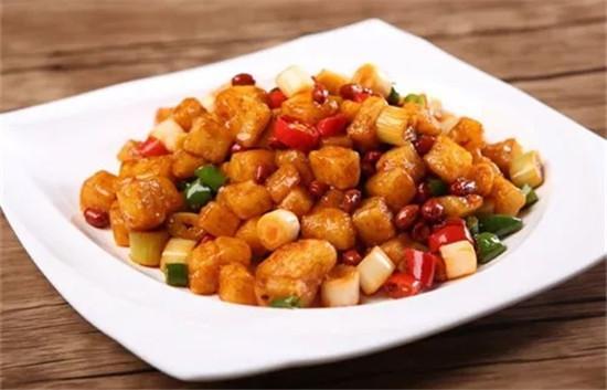 “宫保鸡丁”和“宫爆鸡丁”，究竟是不是同一道菜？