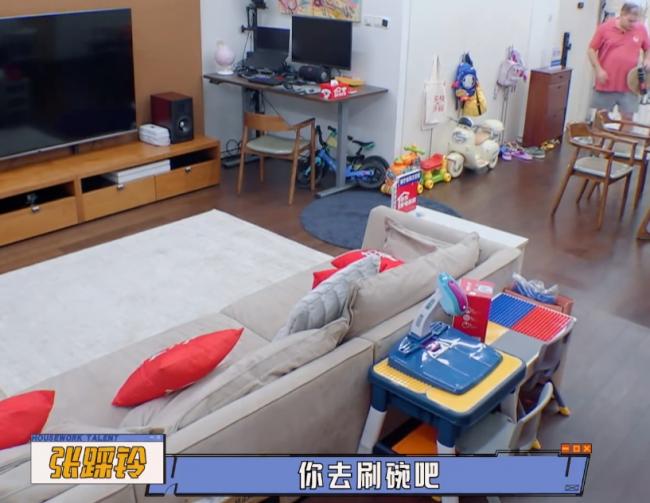 给中国女明星当老公，这个加拿大男人红了