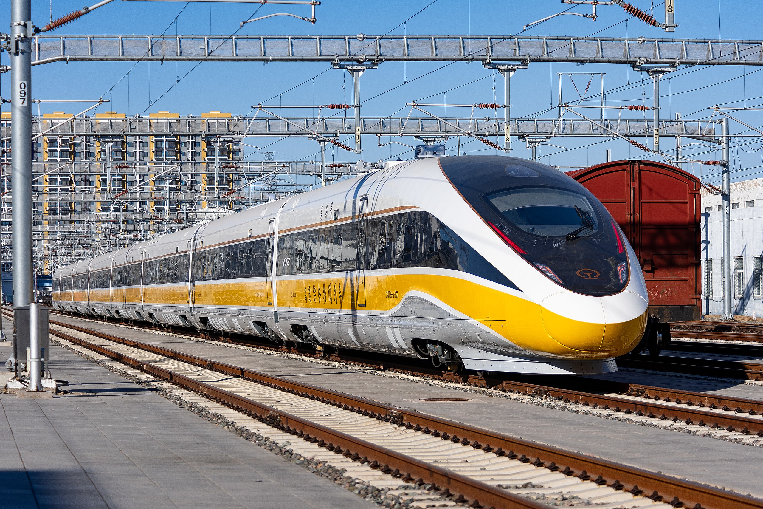 China develops CR450 EMU with the highest operating speed in the world
